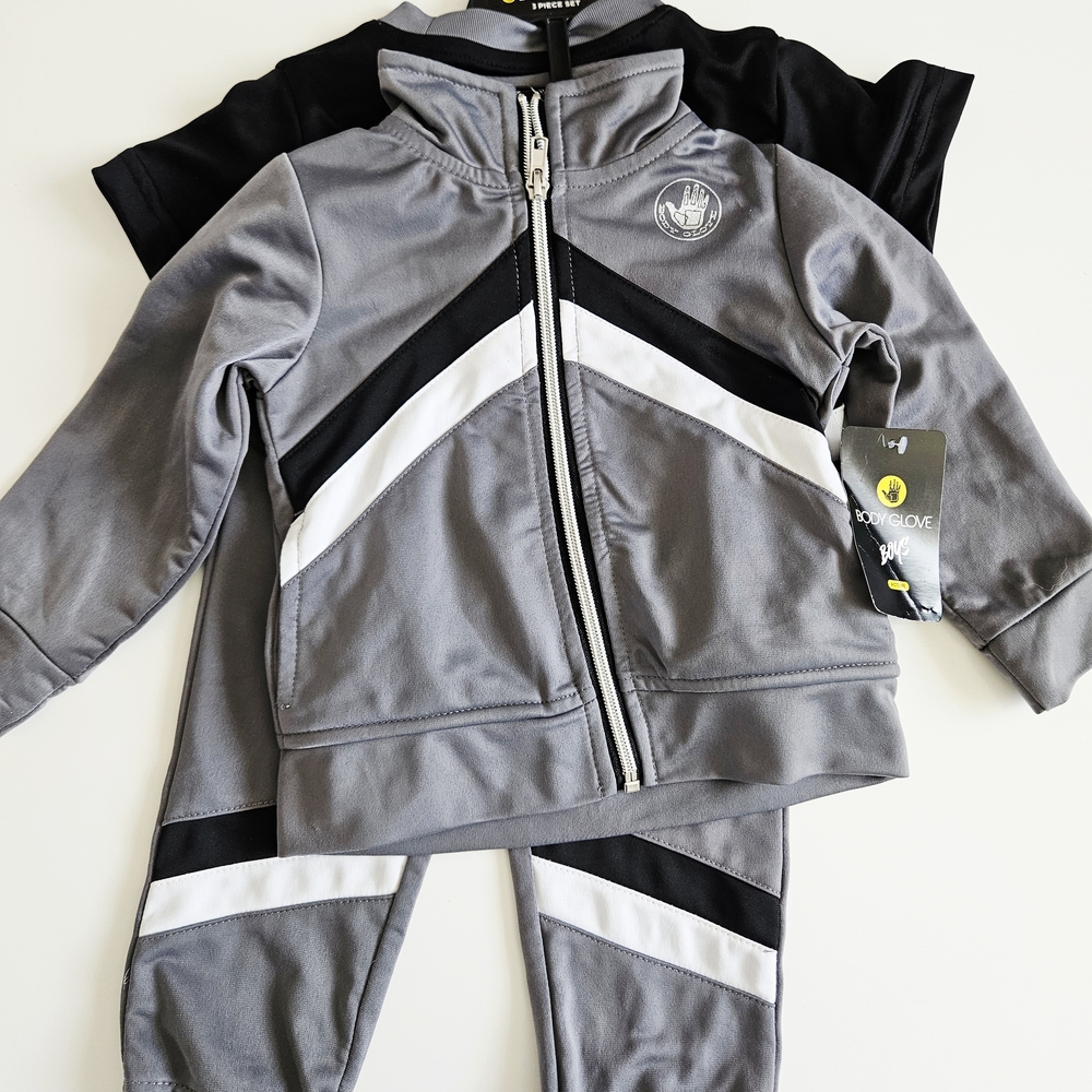 Body Glove Gray and Black Jacket with White Detail